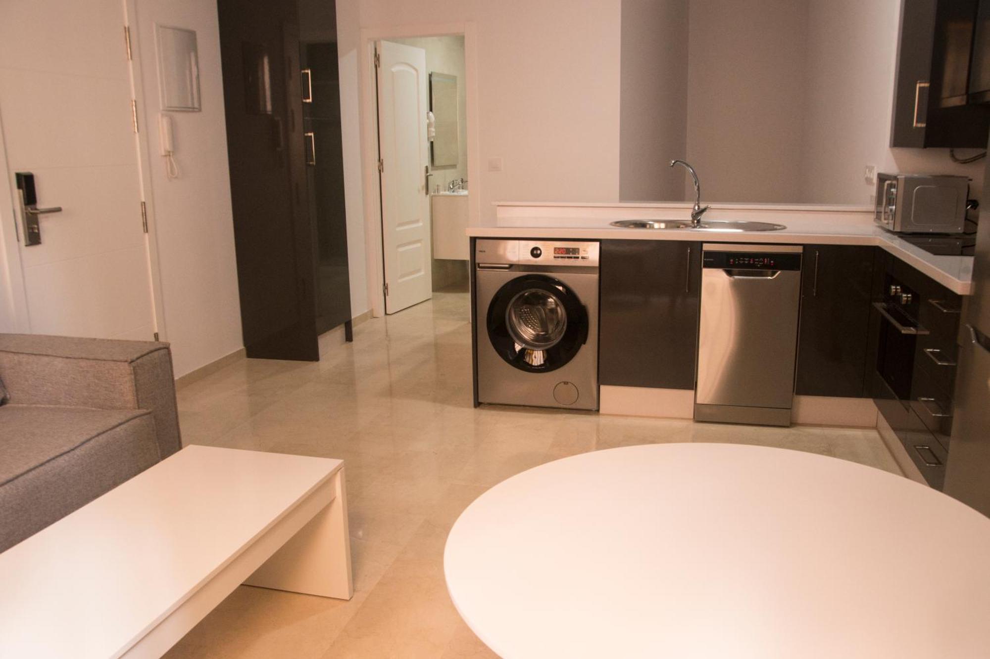 Apartamentos La Pila Del Pato Севиля Екстериор снимка