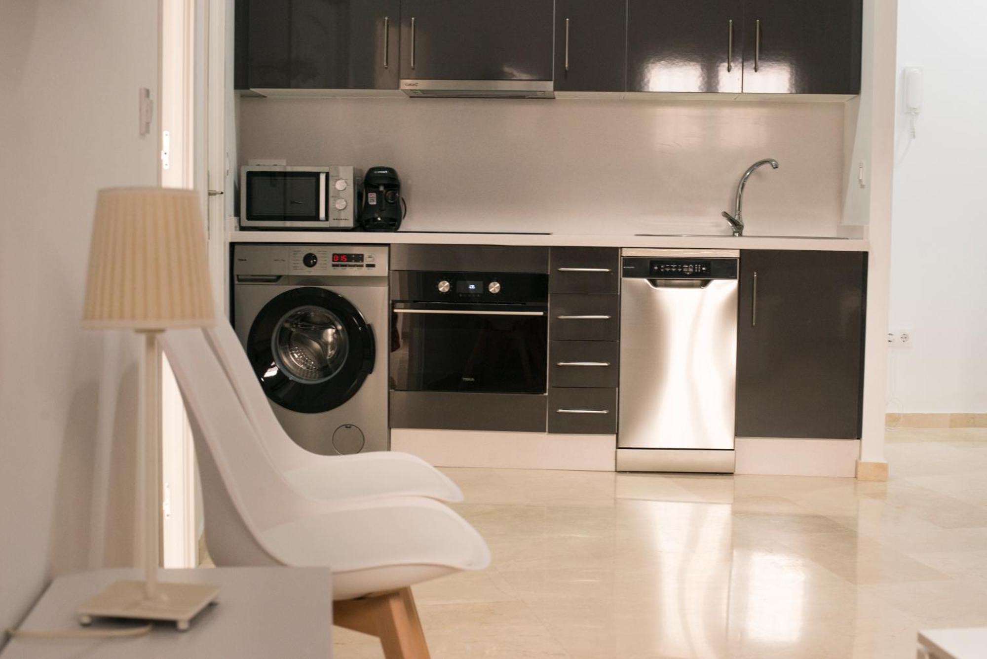 Apartamentos La Pila Del Pato Севиля Екстериор снимка
